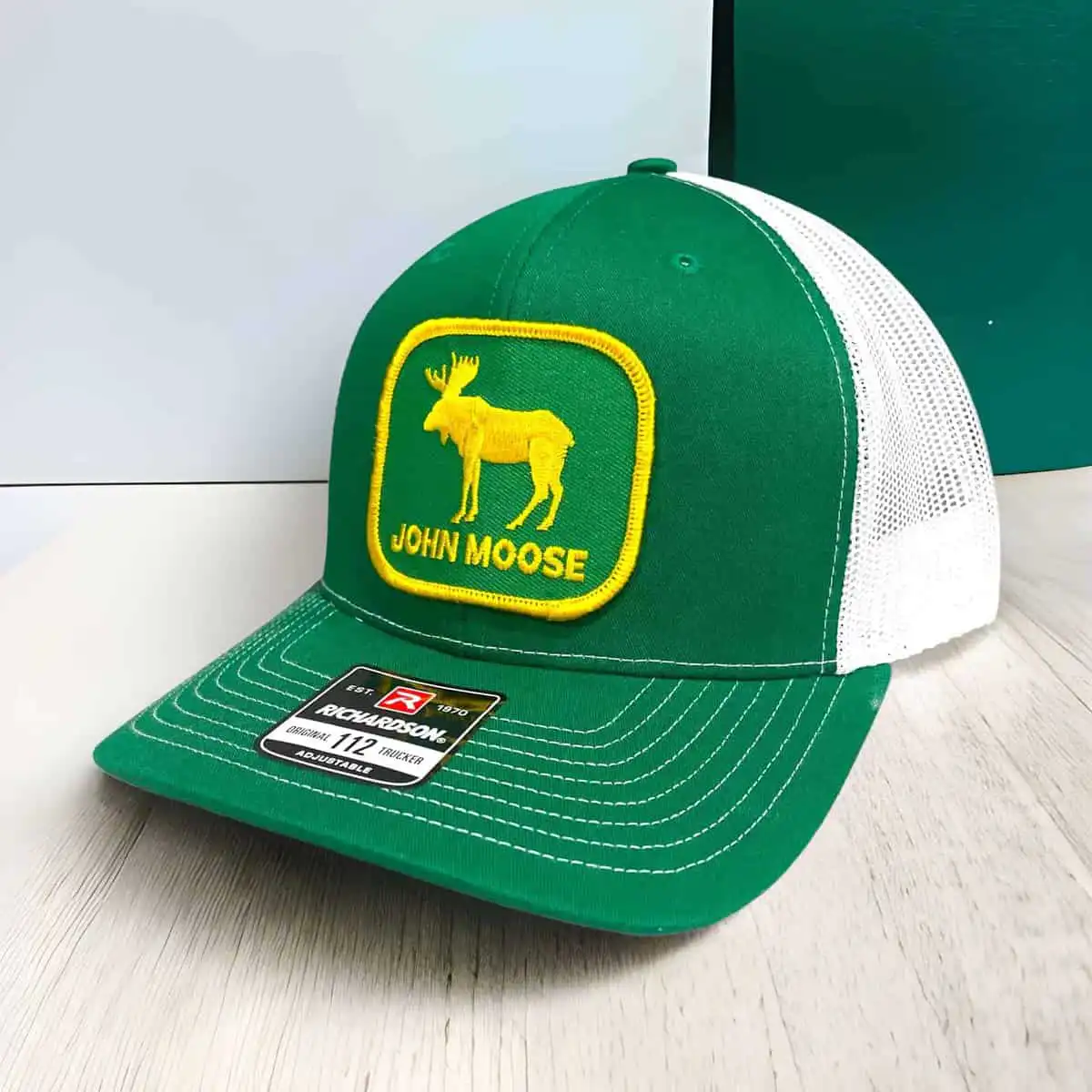 Casquette John Moose patch brodé à bordure merrow