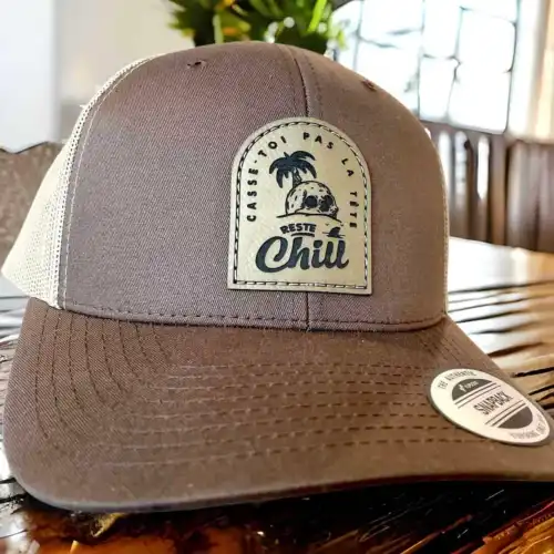 Casquette Casse toi pas la tête reste chill patch cuir – Image 3