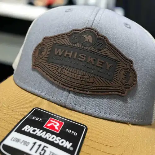Casquette Whiskey Québec Vintage patch cuir – Image 3