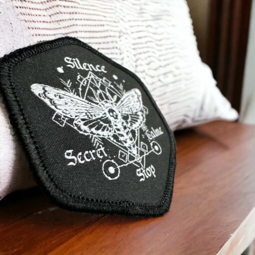 Patch tissé Silence Calme Secret Stop – Image 4