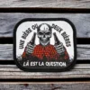 Patch tissé Une bière ou deux bière là est la question
