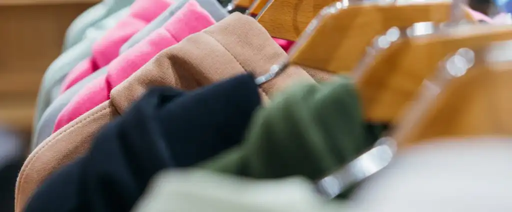 IMPRESSION DE VÊTEMENTS PROMOTIONNELS CORPORATIFS